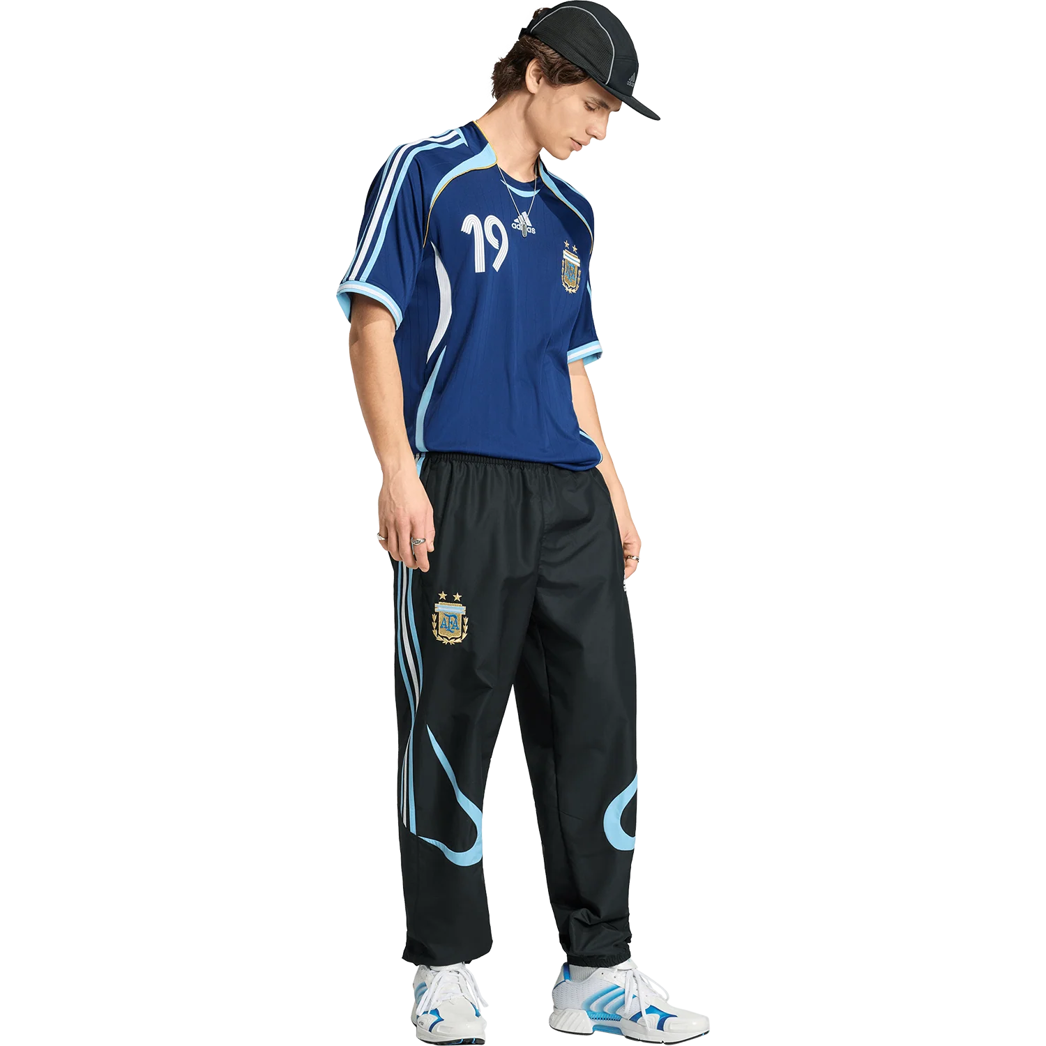 adidas Argentina 2006 Men's Away Messi 19 Jersey - Image 5