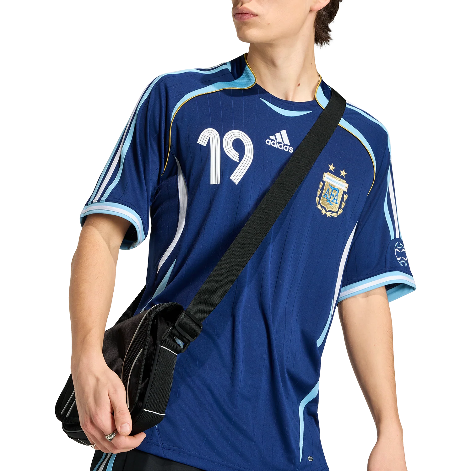 adidas Argentina 2006 Men's Away Messi 19 Jersey - Image 6