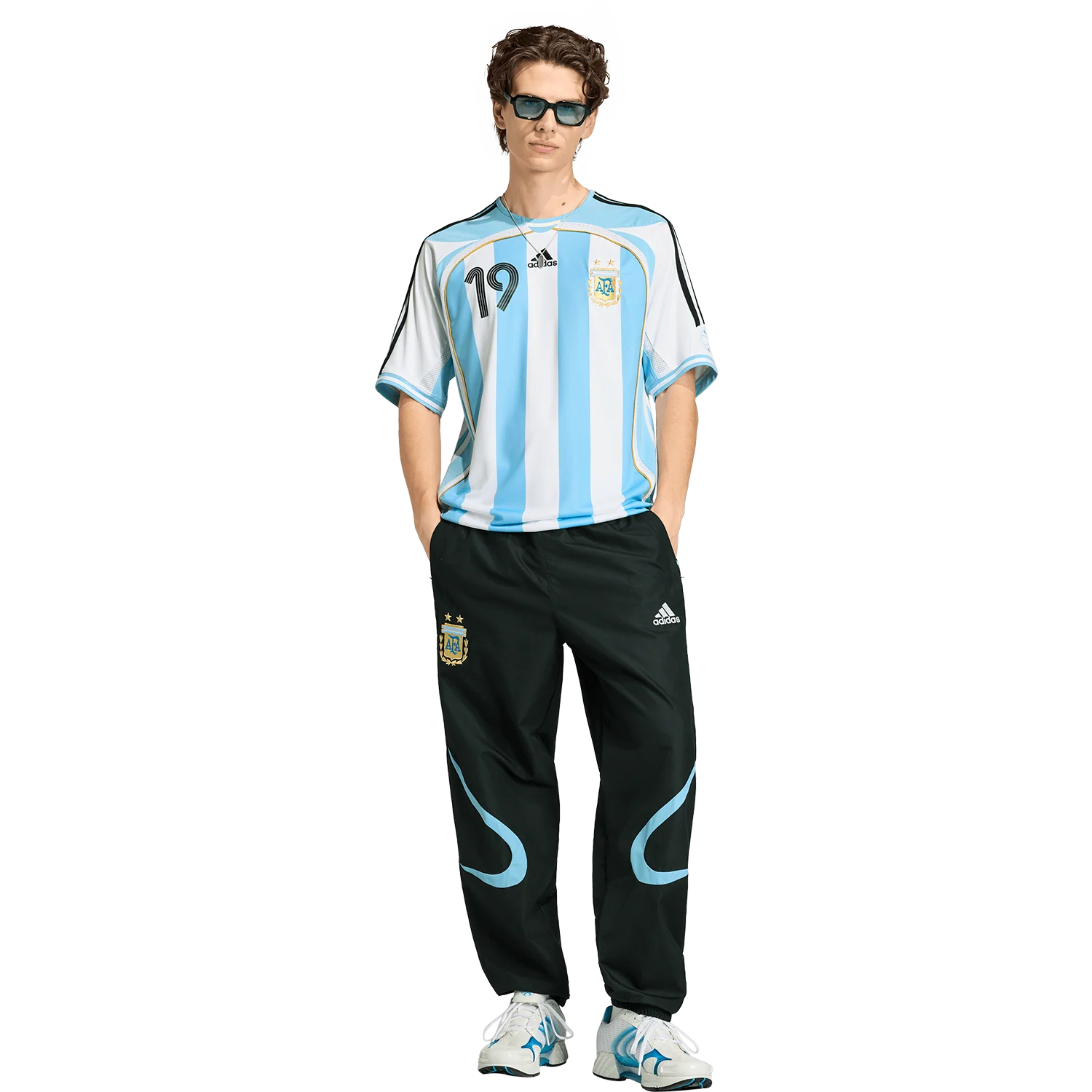 adidas Argentina 2006 Men's Home Messi 19 Jersey - Image 5
