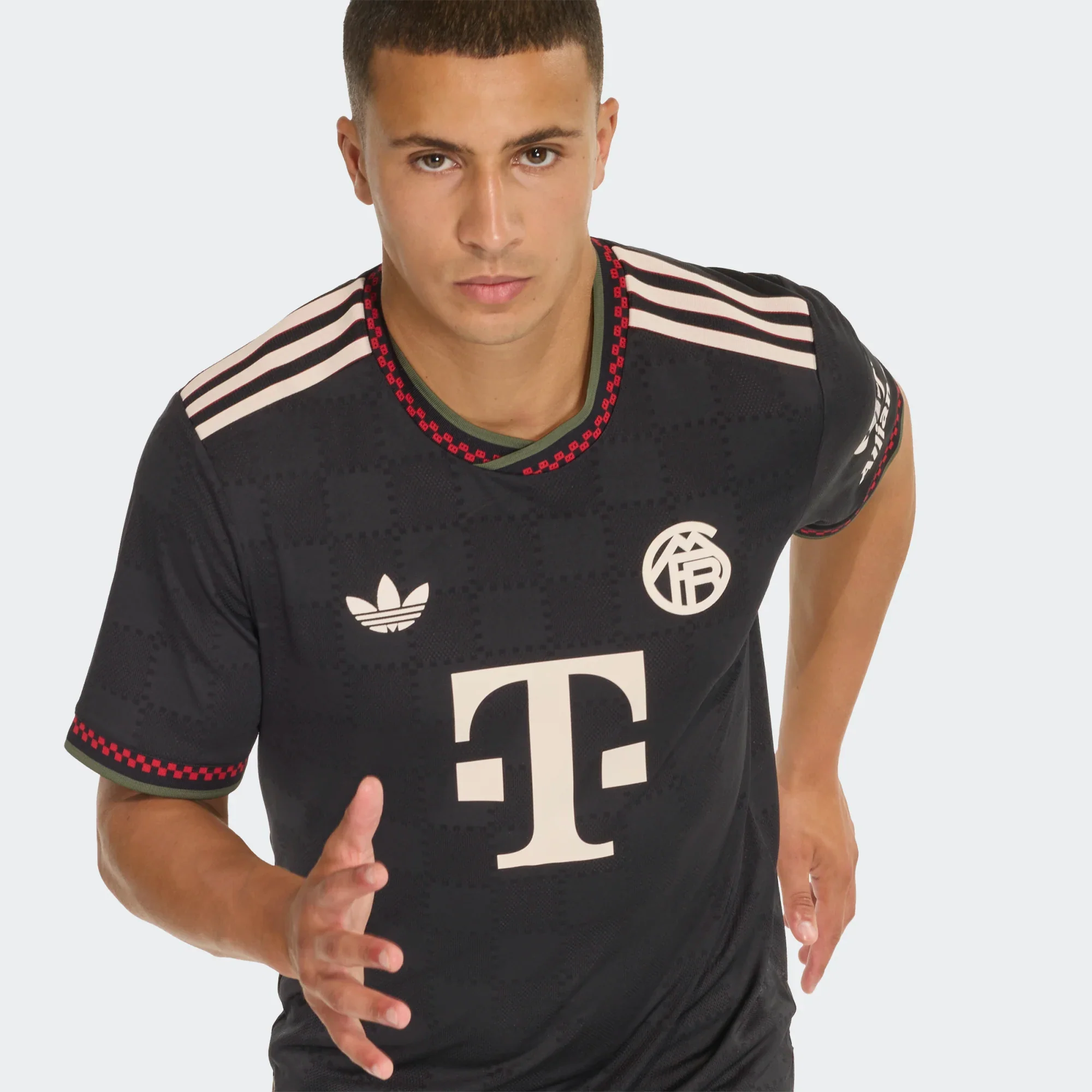 adidas Bayern Munich 2025-26 Men's 3rd Authentic Match Jersey - Image 4