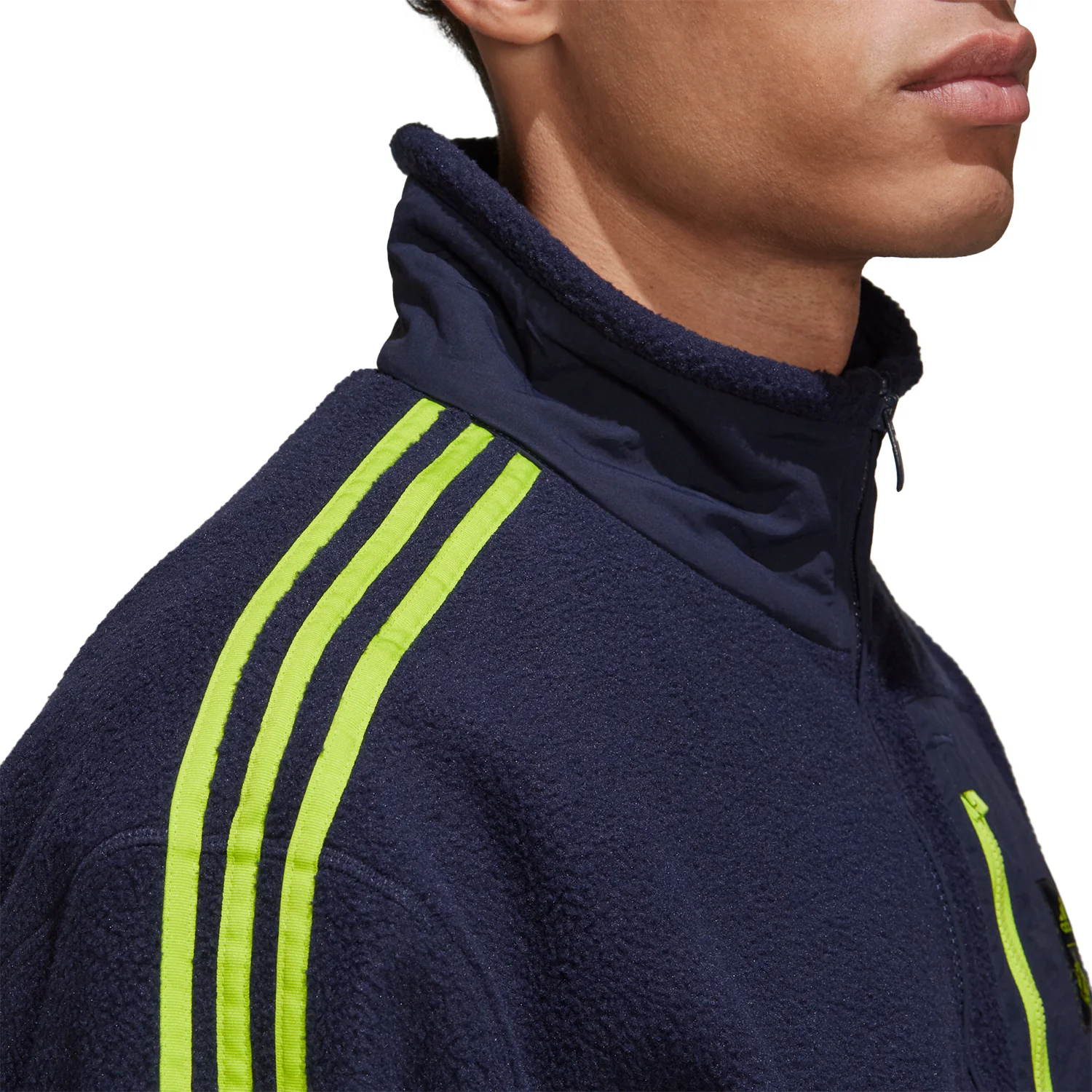 adidas Manchester United Men's Lifestyle Fleece Jacket - Image 5