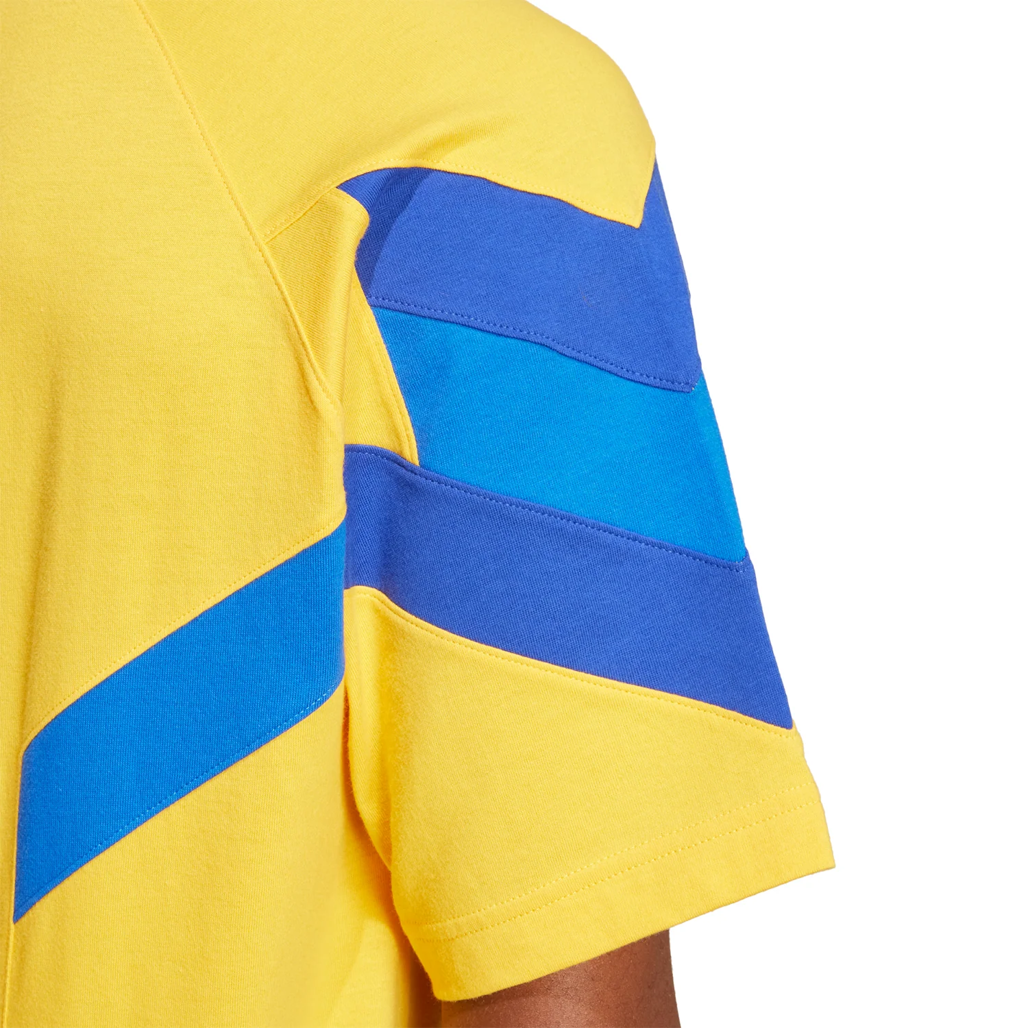 adidas Tigres Men's Originals Short Sleeve Tee - Image 5