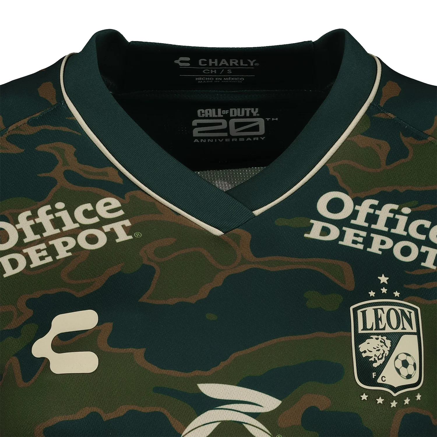 Charly x Call of Duty Club León Women's Special Edition 2023-24 Jersey - Image 3