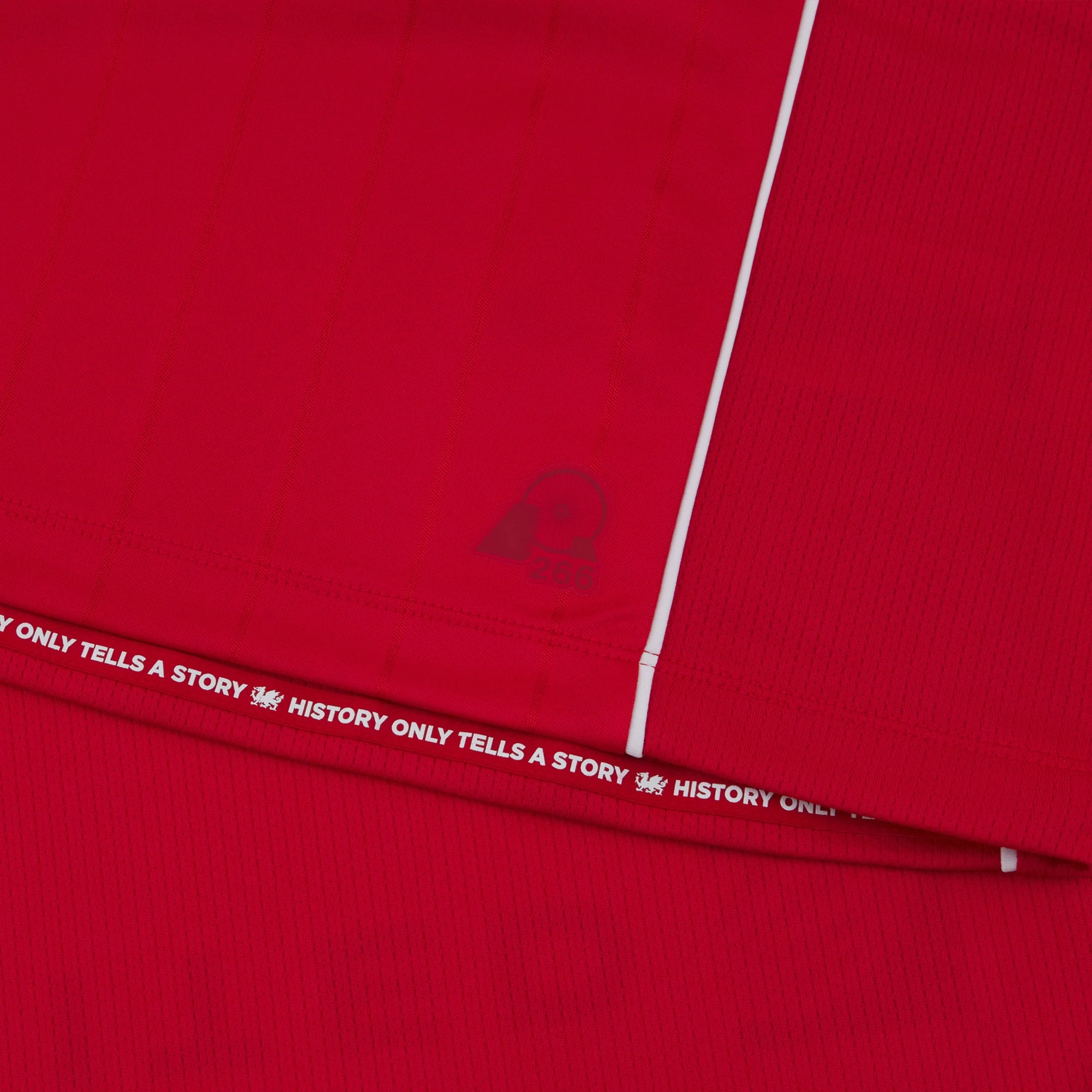 Macron Wrexham AFC 2025-26 Men's Home Long Sleeve Stadium Jersey - Image 4