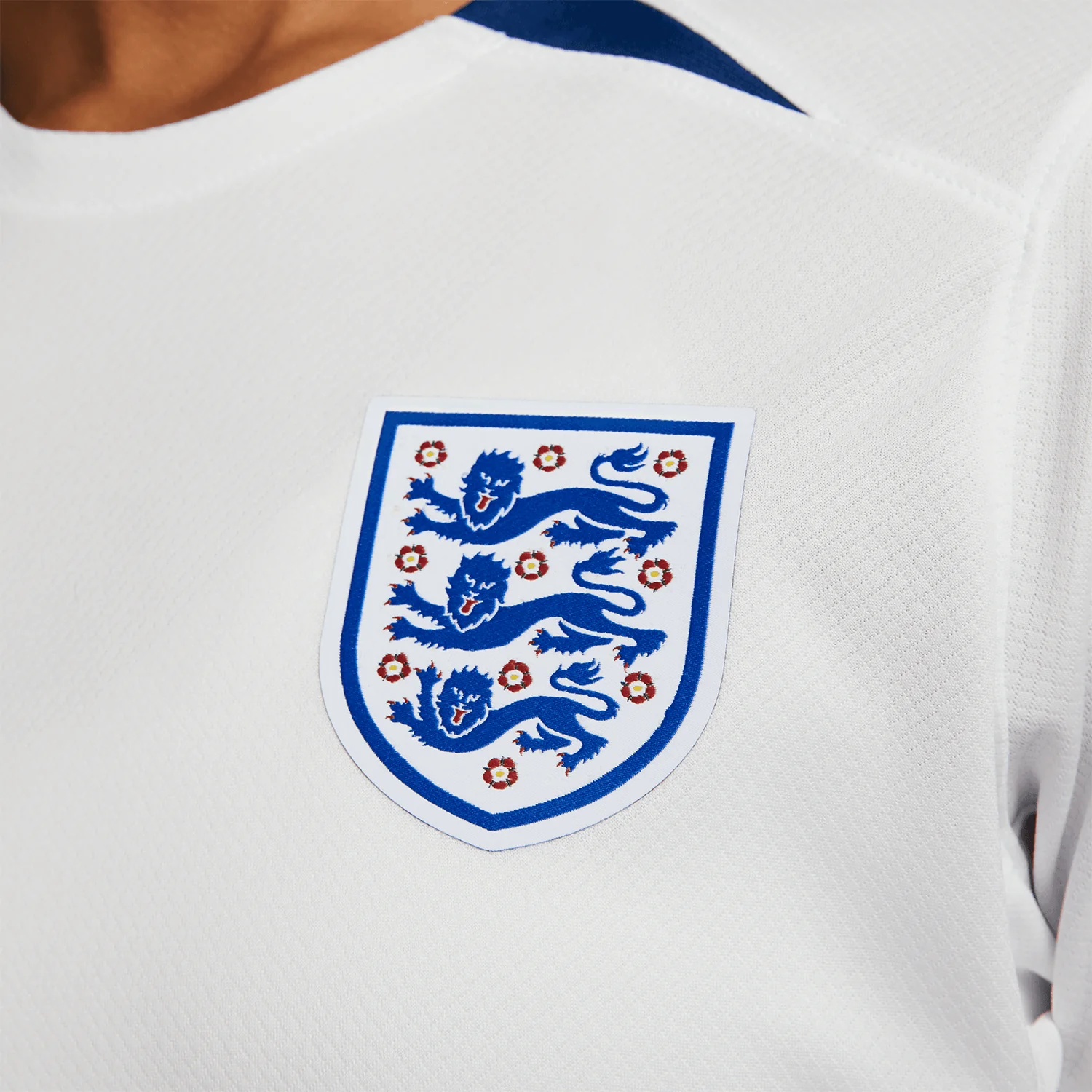 Nike England 2023-24 Women's Home Stadium Jersey - Image 6