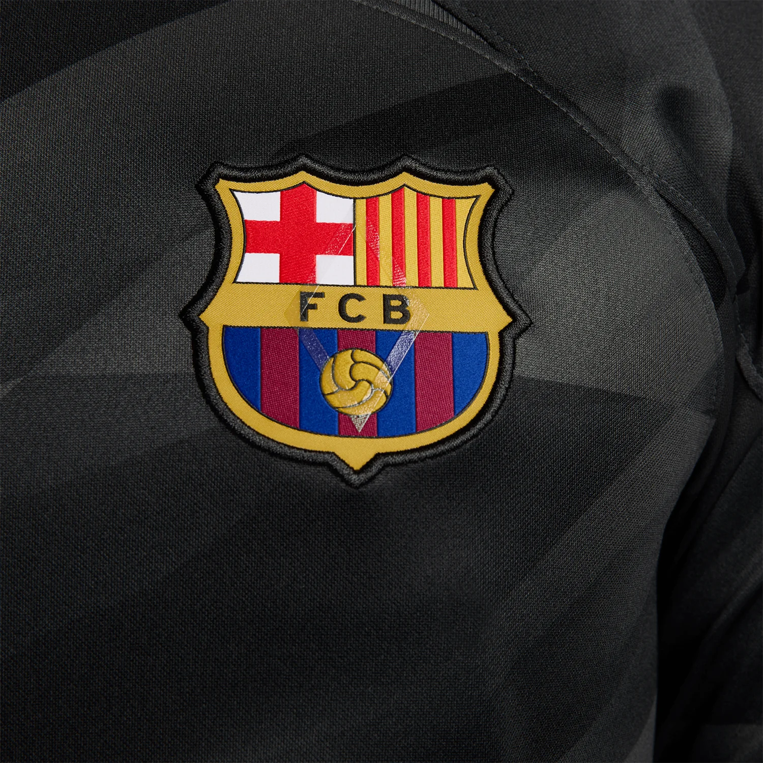 Nike FC Barcelona 2023-24 Men's Long Sleeve Goalkeeper Jersey - Image 5