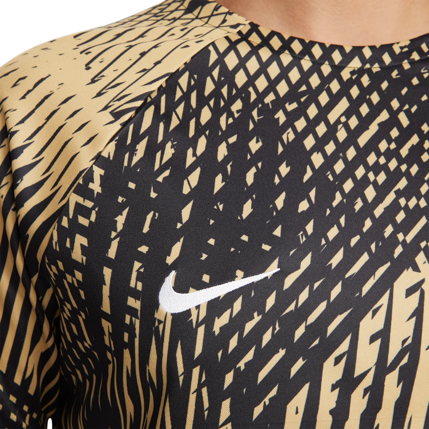 Nike Pumas 2022-23 Men's 3rd Pre-Match Top - Image 5