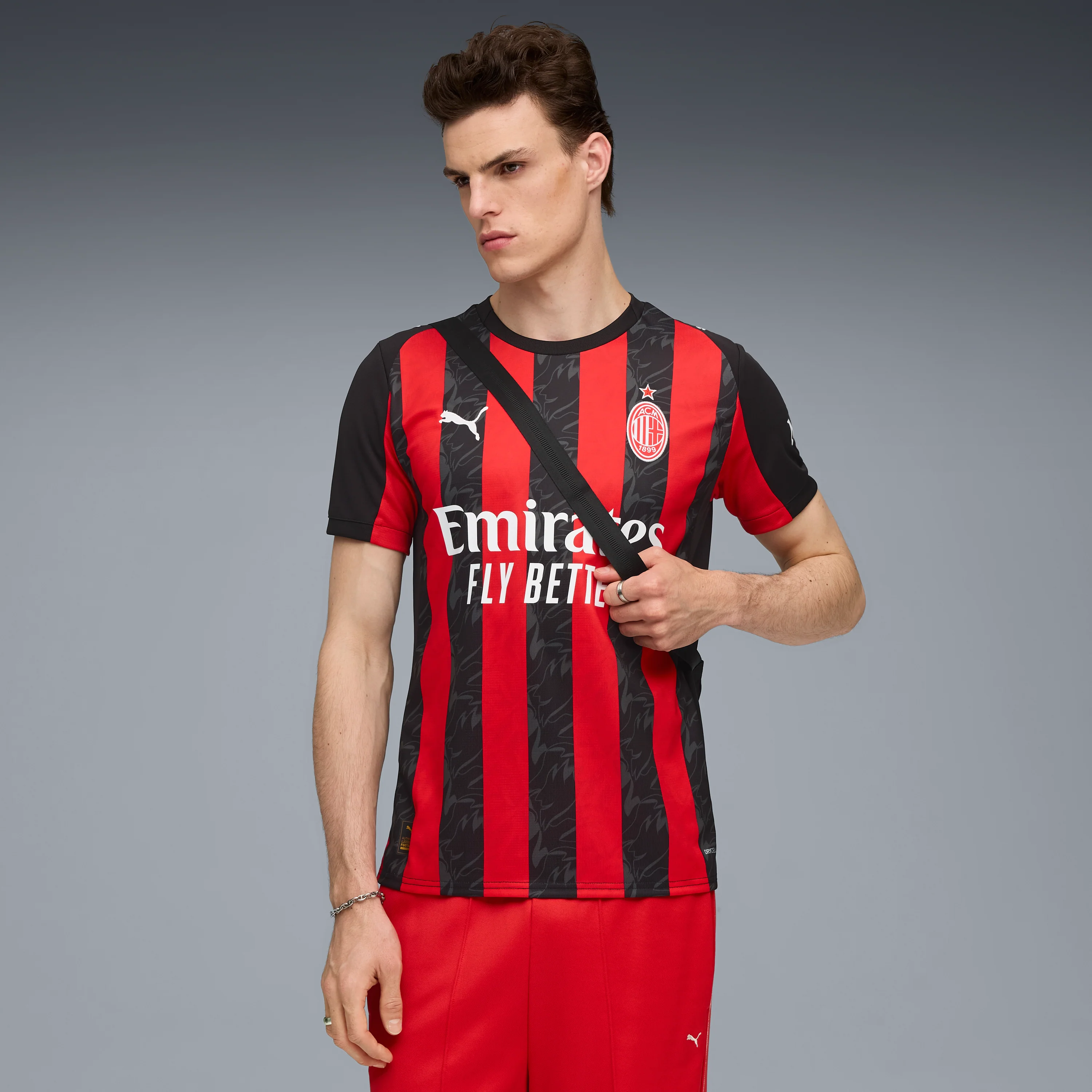 Puma AC Milan 2025-26 Men's Home Stadium Jersey - Image 3